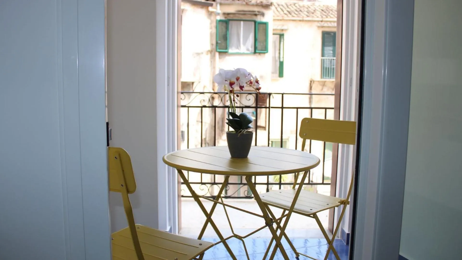 Dimora Dei Cartari Apartment Palermo Italy